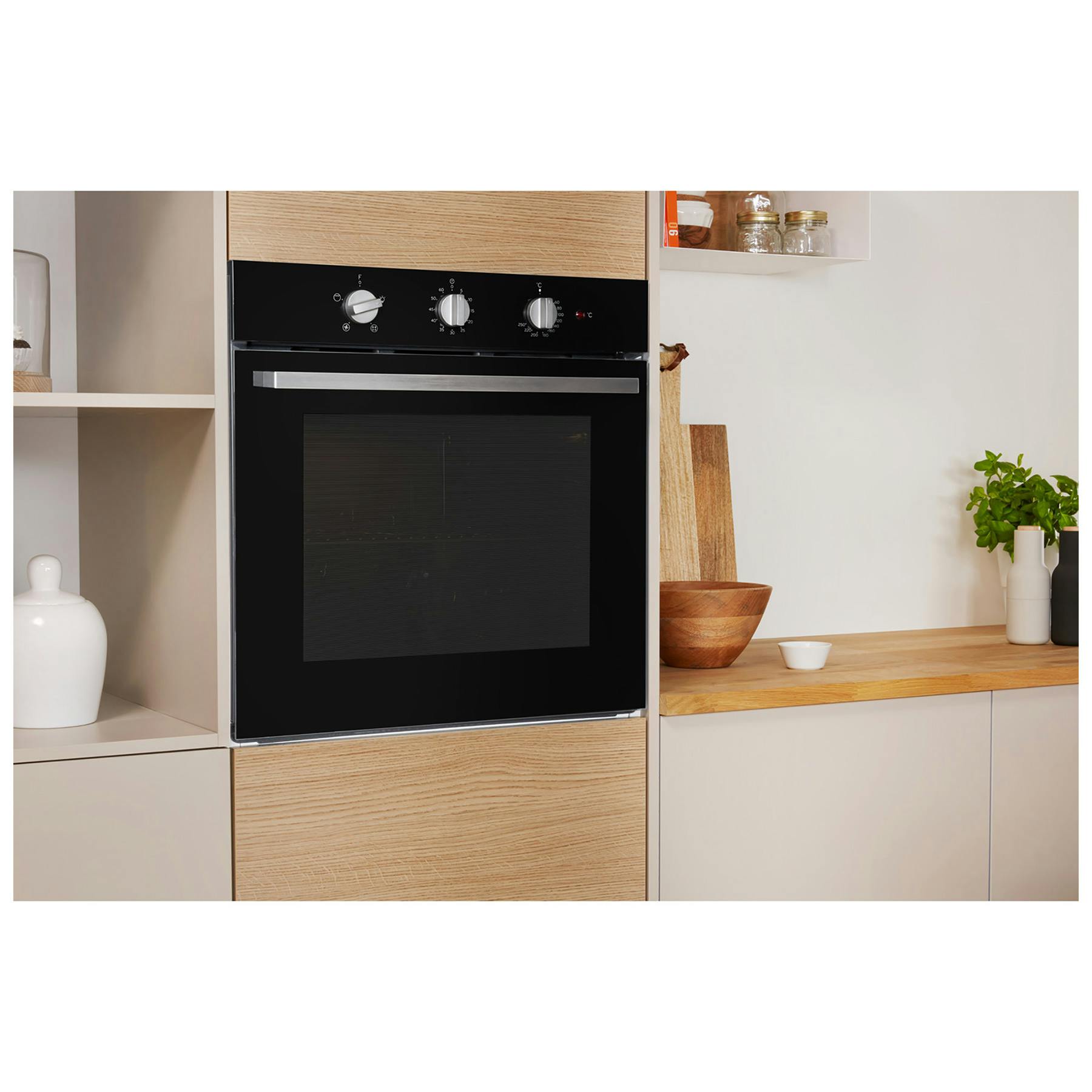 Indesit IFW6330BL Built In Electric Single Oven in Black 66L