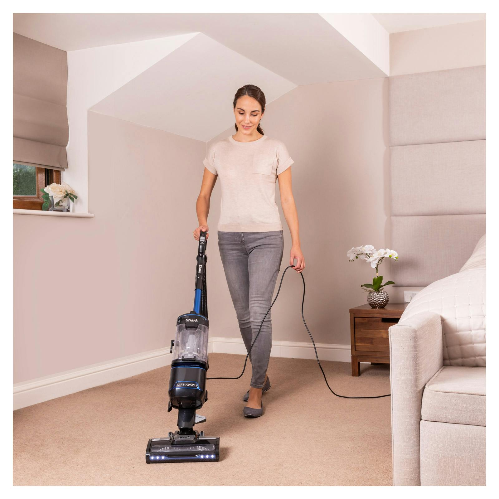 Shark NV602UK Shark Lift-Away Upright 